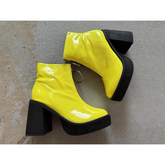 Doll Kills Current Mood Franky Platform Neon Yellow Patent Leather - Picture 7 of 9